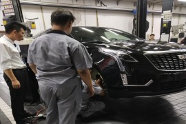 本人在天津隆众汽车销售有限公司购买的凯迪拉克xt5车型存在严重制动质量问题，存在安全隐患，且店家与厂家根本不理会客户的投诉