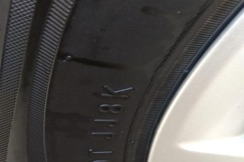 山西临汾德鑫4s店售后以次充好更换轮胎，造成严重安全隐患！