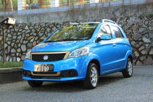 江铃E100