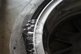 宝马GT528轮毂裂口属质量问题或设计缺陷