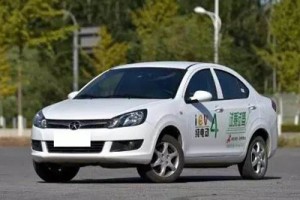 江淮iEV4