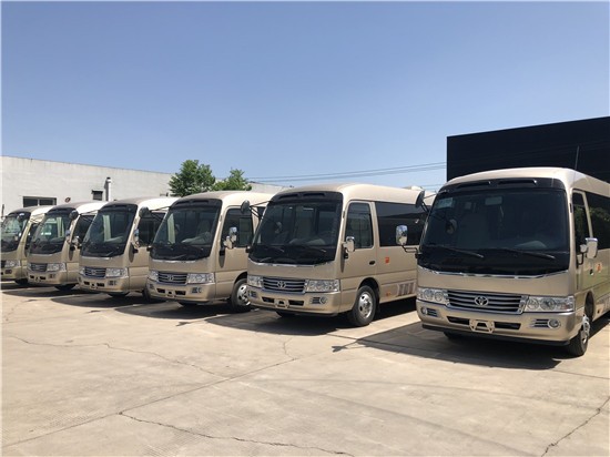 考斯特11座高端商务适合什么企业用车