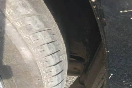 鞍山市广汽天合4S店由于车后轮数据不准导致吃胎轮胎磨损严重