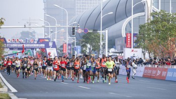 硬实力选手 全新一代瑞虎8领跑2019合肥国际马拉松