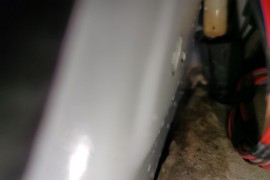 汽车天窗排水管未连接，致使电路板烧坏