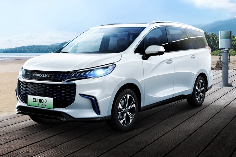 上汽MAXUS EUNIQ 5 PLUG IN首次亮相