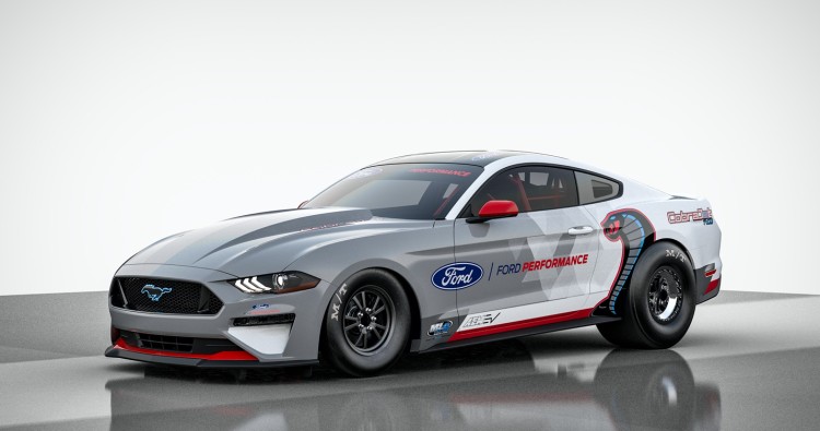 福特全球性能车团队推出纯电动直线加速赛车Mustang Cobra Jet 1400