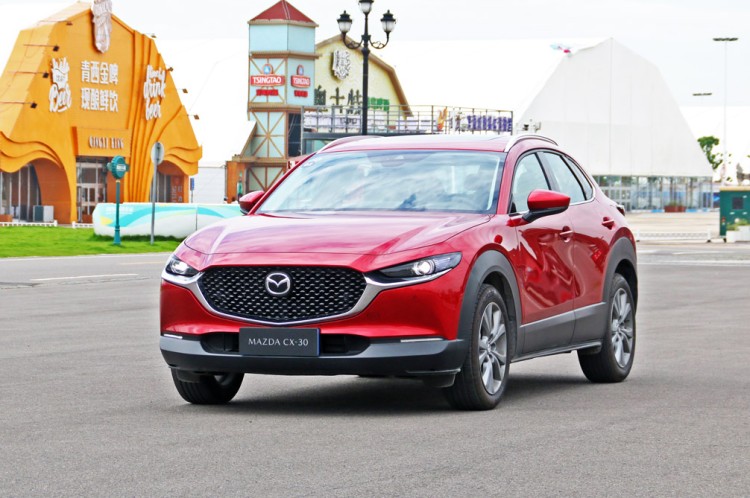 源自CX-30 长安马自达将推首款纯电动SUV