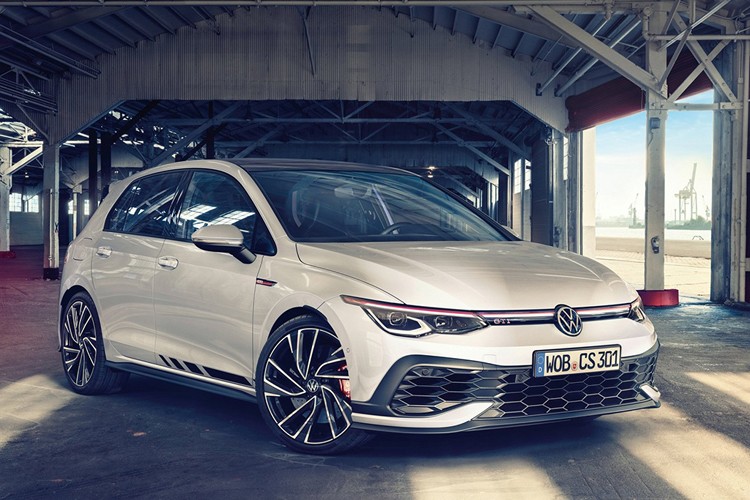 一个字：香！第八代高尔夫GTI Clubsport亮相