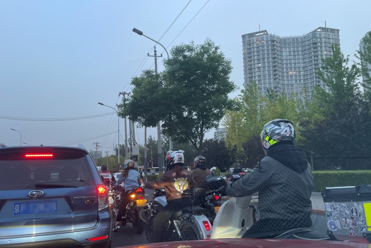 北京：对摩托车采取交通管理措施通告 