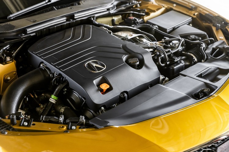 讴歌3.0T V6发动机在美国安娜工厂生产
