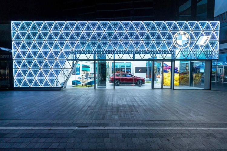 首家BMW i品牌专属体验店在深圳开业