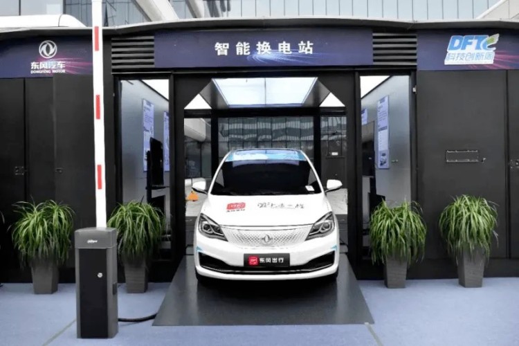 助力新能源 武漢今年將新建4萬個充電樁