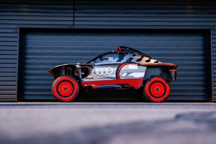 奥迪升级版拉力赛车RS Q e-tron E2重磅来袭