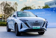 长安欧尚Z6 iDD