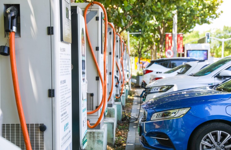 四部门：加强新能源汽车与电网融合互动