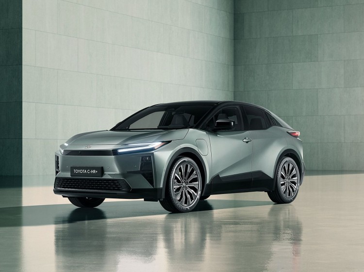 丰田推全新纯电SUV，这颜值谁看了不迷糊！