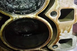 发动机烧机油，厂家维修审核太慢！